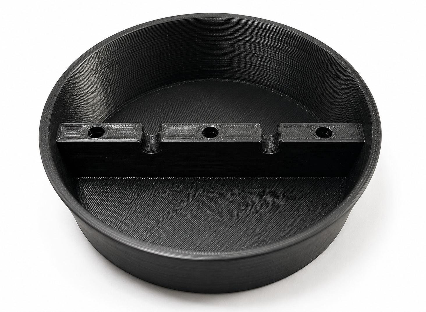 The 3D-printed Rolling Tips ash tray with three tip holders and resting slots